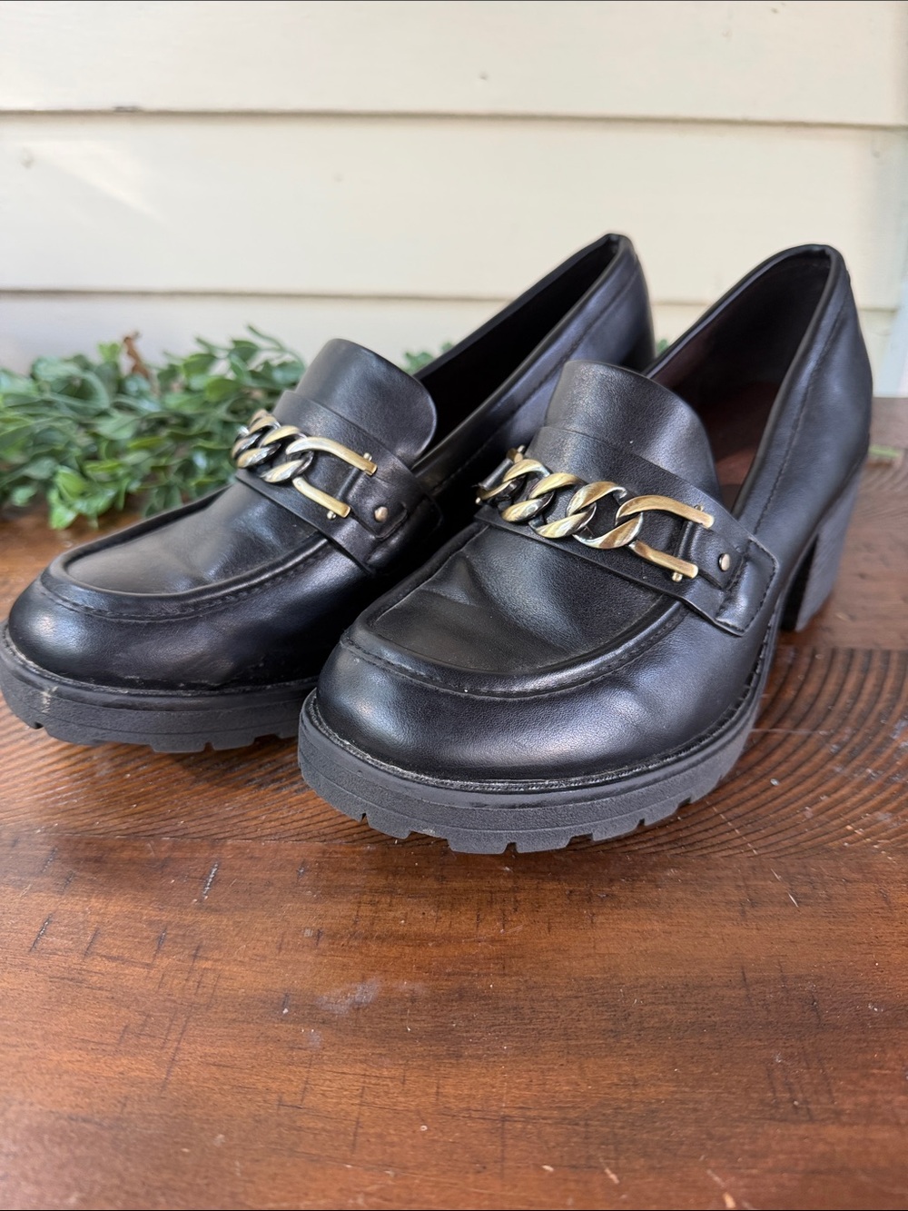White Mountain Black Leather Chunky Heeled Loafers with Gold Chain Detail